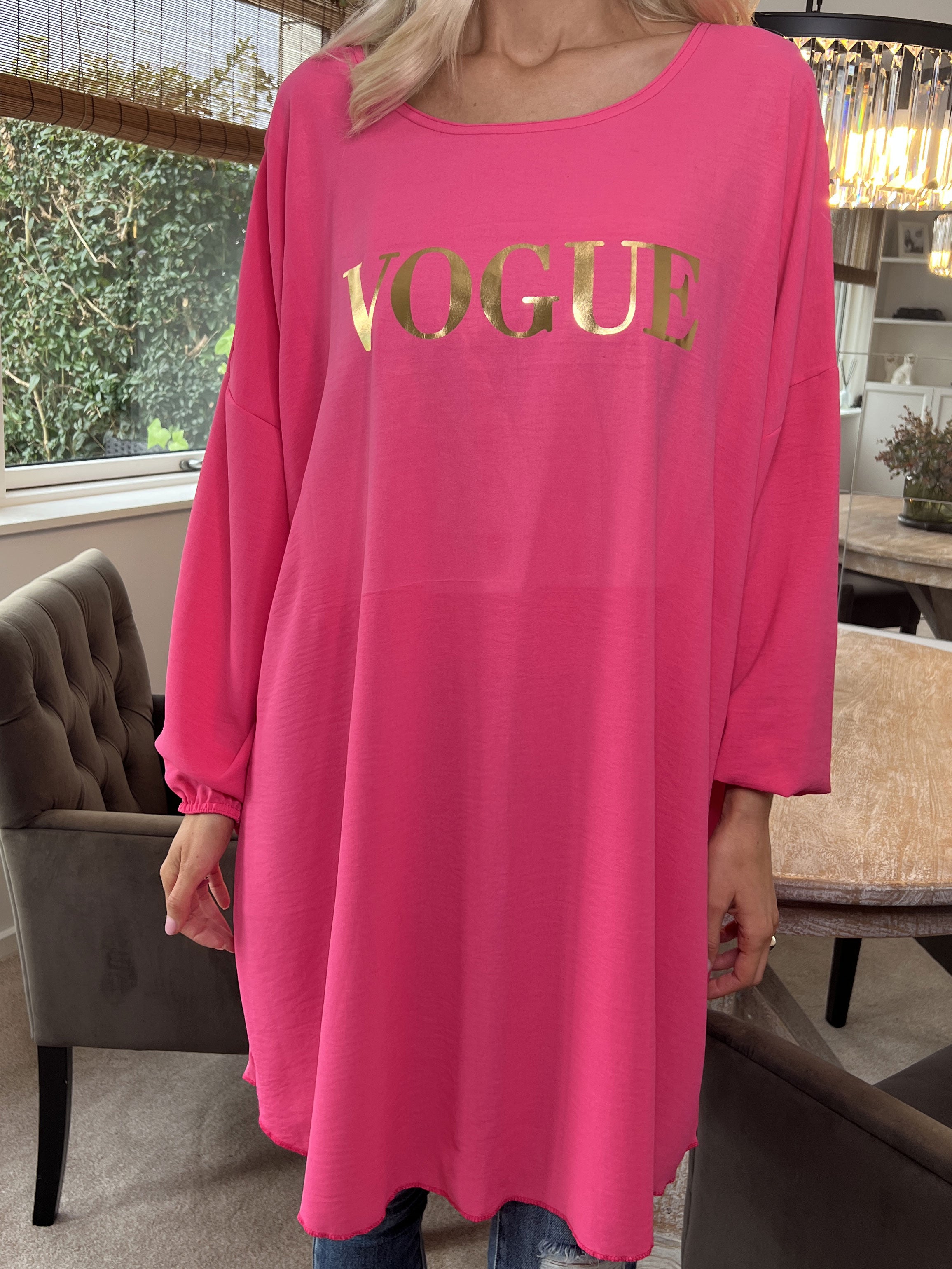 Nella - Cool kjole med skrift